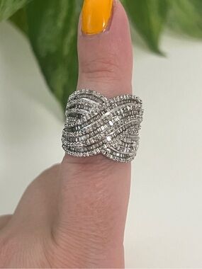 1 cttw. Natural Diamond & 925 Sterling Silver Statement Cocktail Ring, Size 7 💍